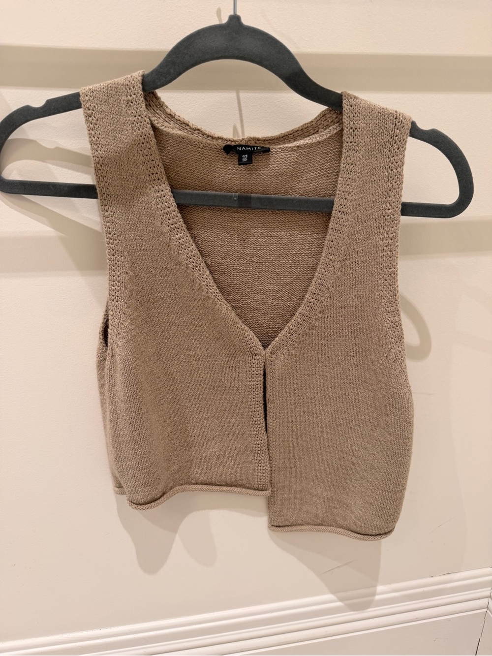 Dynamite Beige Knit Cropped Vest